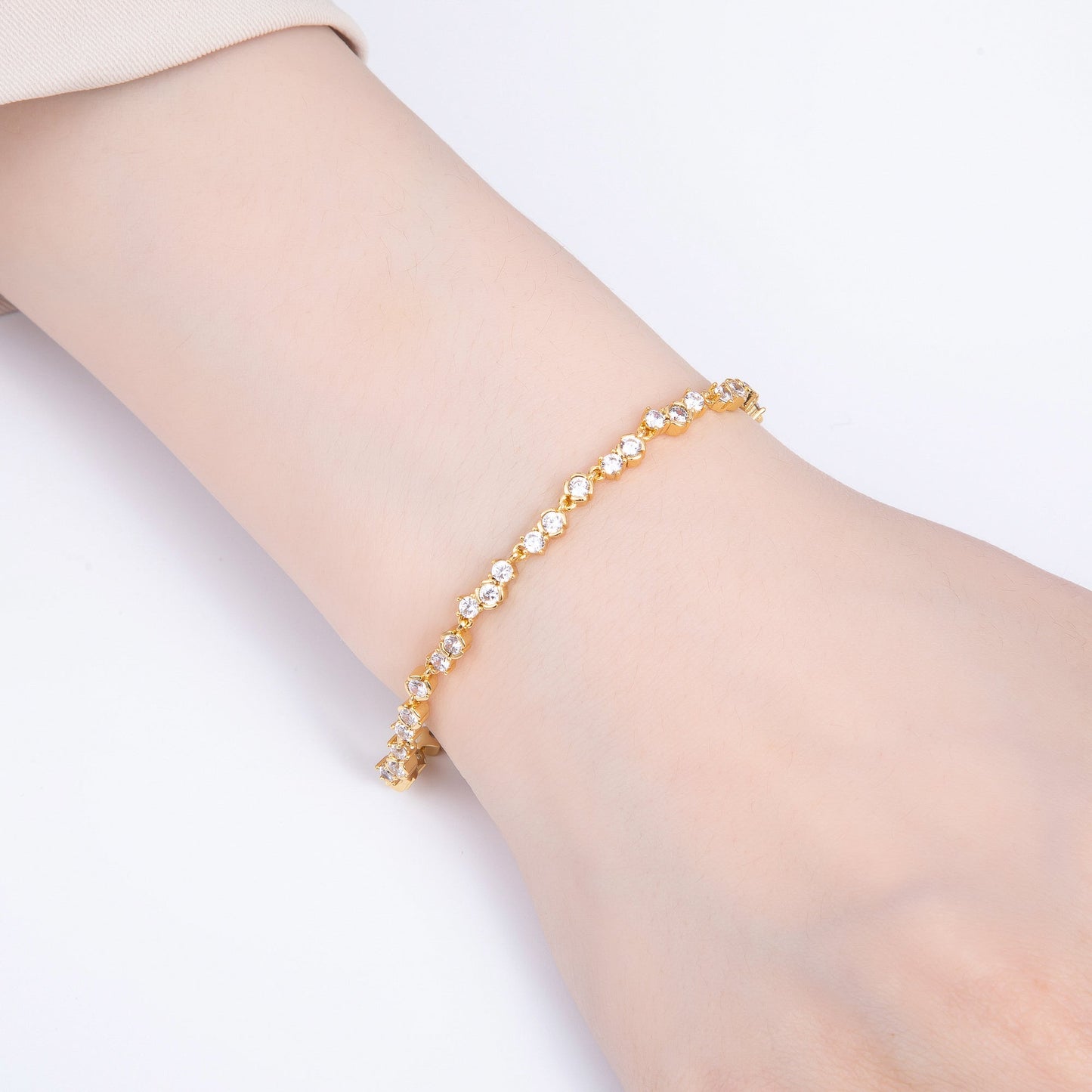 16K Gold Filled 2.5mm 5mm Clear CZ Round Bezel Tennis Chain 7 Inch Adjustable Bracelet | WA-04271
